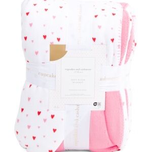 Shabby Chic Red and Pink Heart Reversible Patterned Blanket